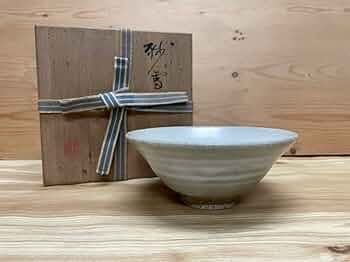 青龍窯 平清水焼 茶盌「霙」 共箱栞 抹茶碗 抹茶茶碗 茶道具 茶器 食器 在銘 青龍窯 平清水焼 茶盌「霙」 共箱栞 抹茶碗 抹茶茶碗 茶道具